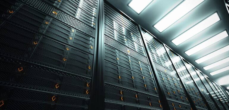 Virtual Servers vs. Physical Servers: A Comparative Analysis of Benefits